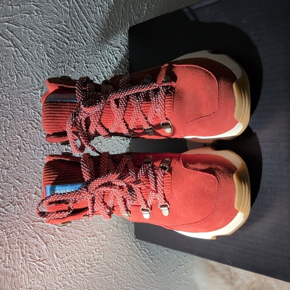 Sorel Kinetic Impact Conquest Plus Waterproof Sneaker Boot - Picture 2 of 6